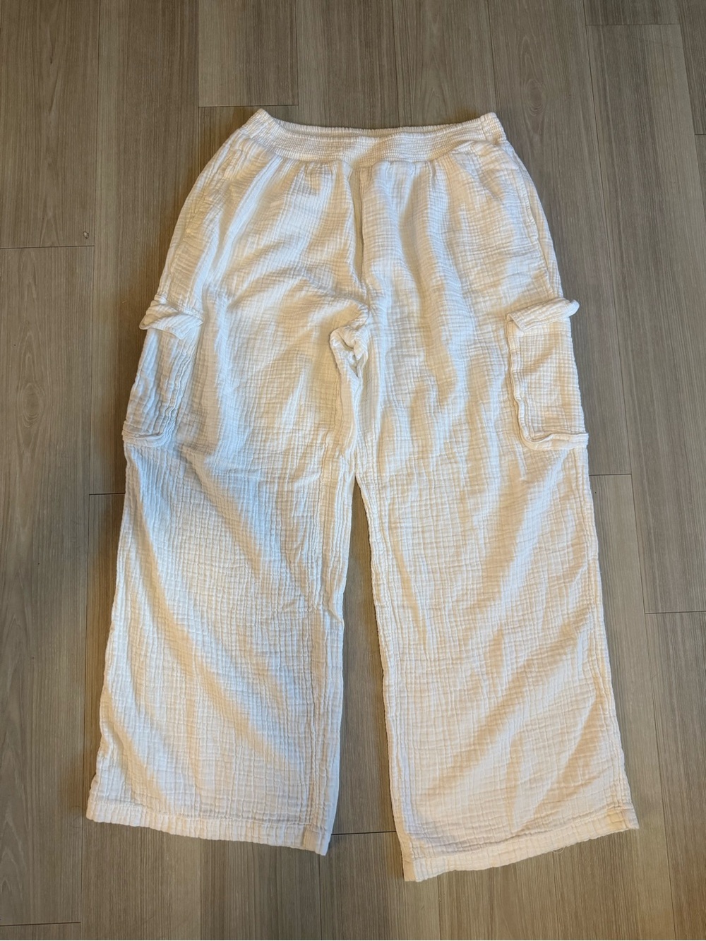 Aerie White Cotton Cargo Lounge Pants